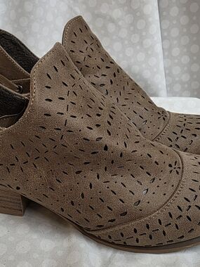 Daisy Fuentes Taupe Perforated Suede Ankle Booties